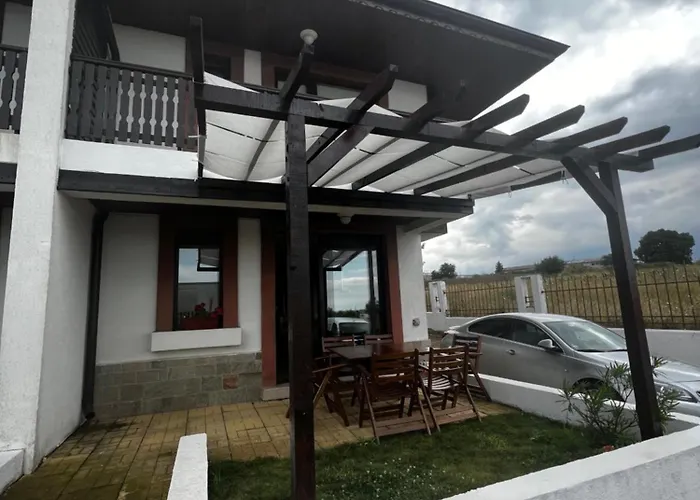 велика гардън - акация 6 Лозенец