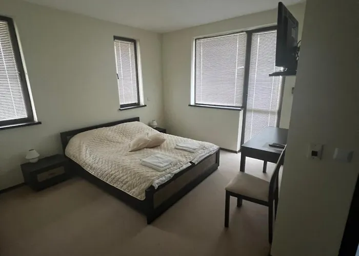 велика гардън - акация 6 Лозенец