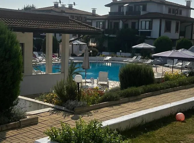 Βίλα велика гардън - акация 6